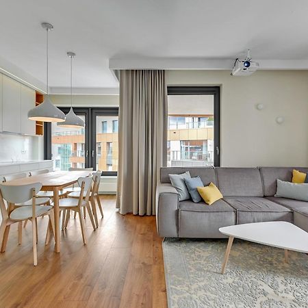 Premium Family & Business Old Town Riverside Apartment With Parking Гданск Екстериор снимка